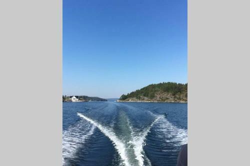 Villa B�r�y, West Facing Cottage 2, Terrace, 7 Beds, Boat