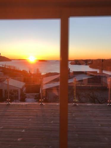 Apartamento Aid Og Svein? S Sentrumsn�re Panorama Hjem