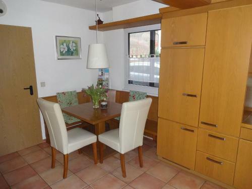 Ferienh�user Rh�n - Haus Natalie & Haus Helene