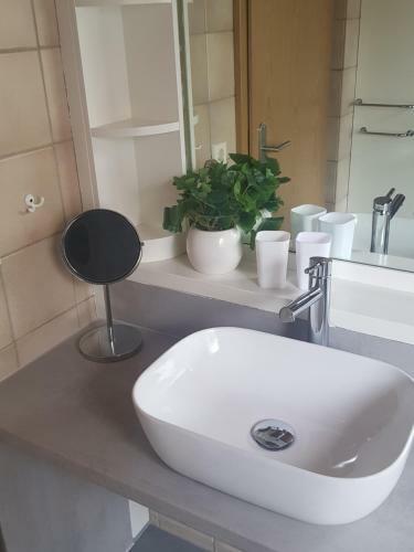 Ferienh�user Rh�n - Haus Natalie & Haus Helene