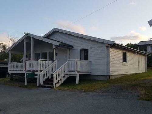 Lyngsalpan Cruise Lodge - R�dtinden