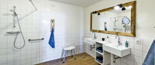 Villa Toplocatiezeeland # Sea Barn