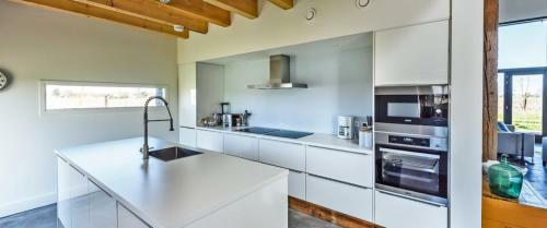 Villa Toplocatiezeeland # Sea Barn