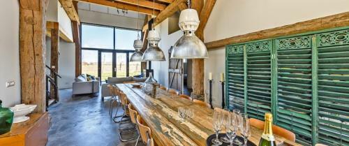 Villa Toplocatiezeeland # Sea Barn