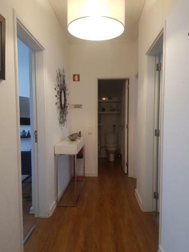 Pinewood Apartment