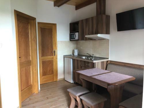 Hostal N�r� Apartman