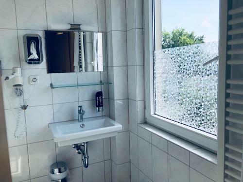 Hostal Pension Marktplatz R�sselsheim
