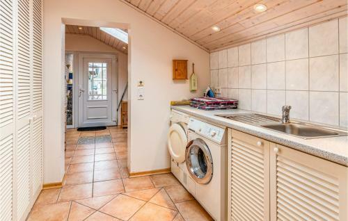 Holiday Home Dageb�ll Halligweg