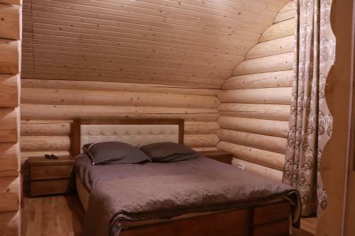 Lodge Nota Bene Mykulychyn