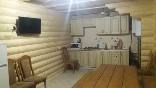 Lodge Nota Bene Mykulychyn