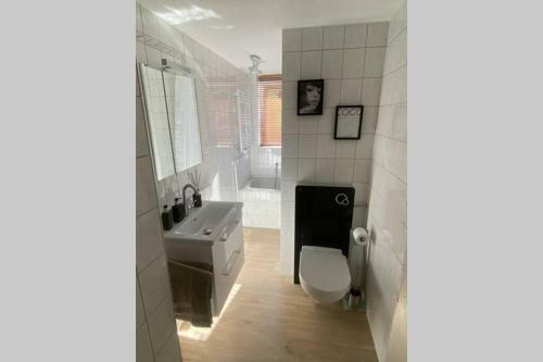 Apartamento Sch�ne&moderne 2zkb Wohnung Am Homburg Saarbr�cken