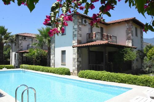 Villa Olivia Houses 2 Worth To Look At
