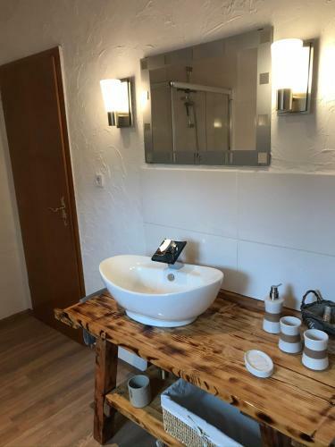 Apartamento Ferienwohnung Puschel