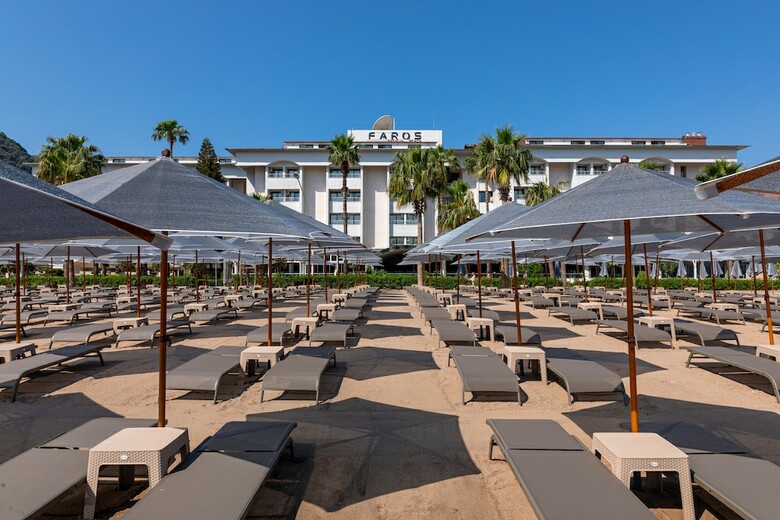 Hotel Faros Premium Beach