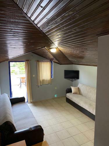 Avlu 2 Apart Otel