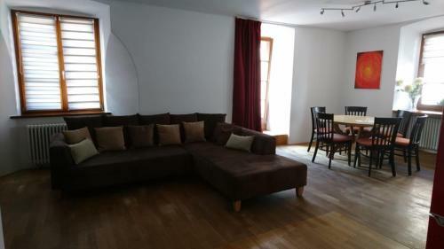 Kmh Apartment