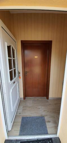 Hostal Pension Lenz