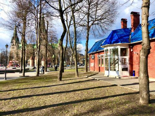 Compass Station Hostel