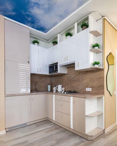 Rynok Square City Center Two Bedroom Apartment!