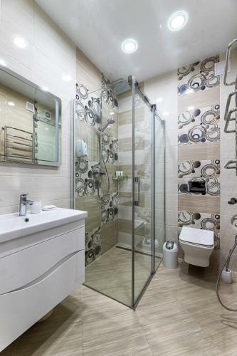 Rynok Square City Center Two Bedroom Apartment!