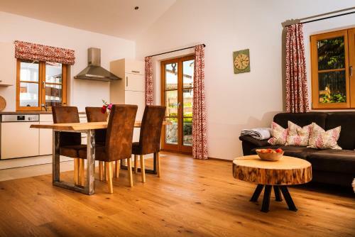 Apartamento Ferienwohnung Glaserh�usl Am Ro�garten