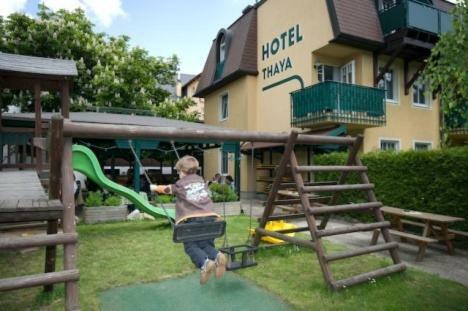 Hotel Thaya