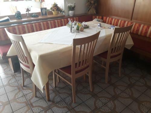 Hostal Pension Untergasser