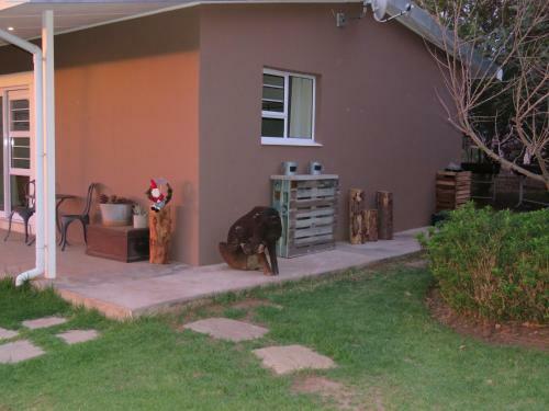 Bed & Breakfast A Dam's View Accommodation