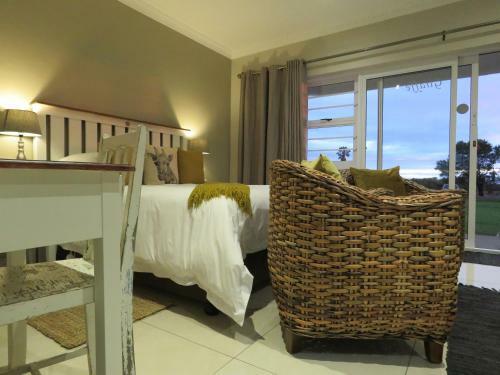 Bed & Breakfast A Dam's View Accommodation