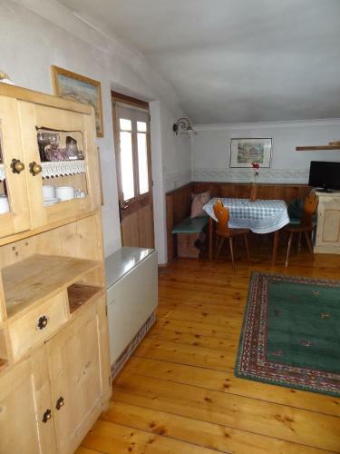 Posada Ansitz Burg Heimfels