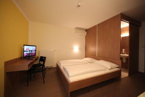 Fair-price-hotel