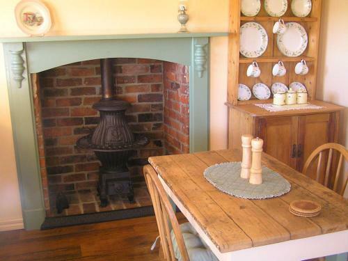 Valleyfield Cottage