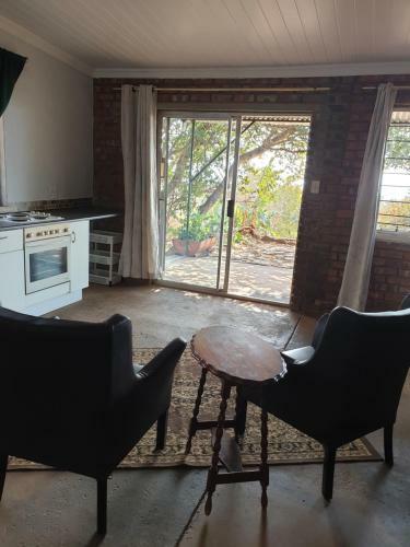 Dombeya Ridge Guest Suite