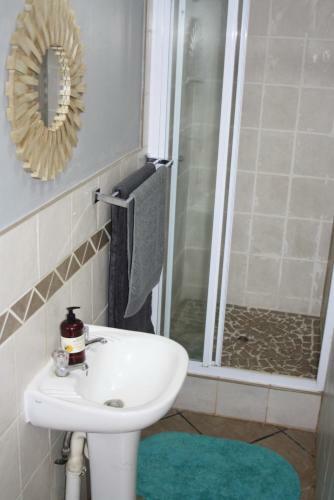 Apartamento Kroondal Contractor Accommodation