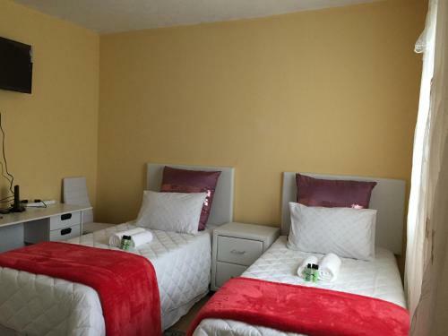 Hostal Rehoboth Family Guest House