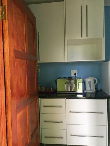 Hostal Rehoboth Family Guest House