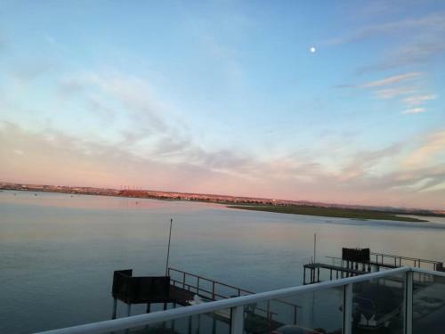 Riverfront Close To Beach