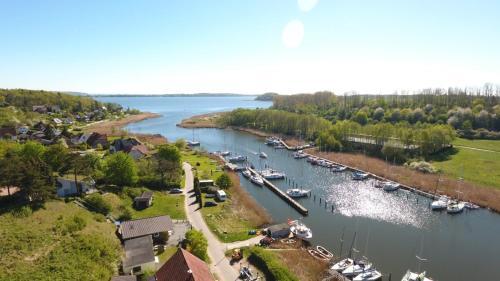 Apartamento Hafen Seedorf Haus 1 Fewo 05-09
