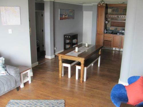 Aquabliss Beachfront Apartment - Fully Equipped - Spectacular Sea View