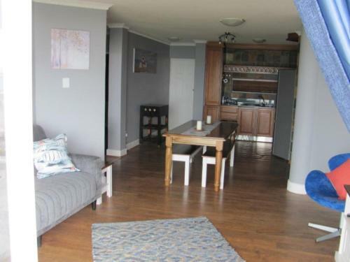 Aquabliss Beachfront Apartment - Fully Equipped - Spectacular Sea View