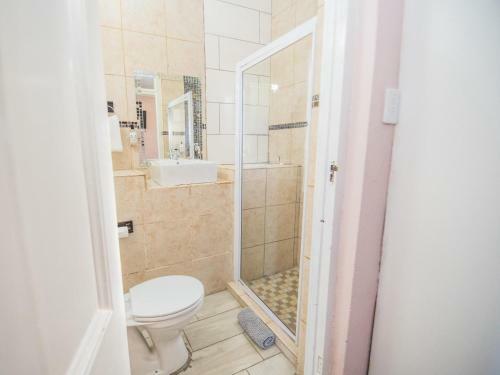 Hostal Happy Homes Guest House, Richmond Hill