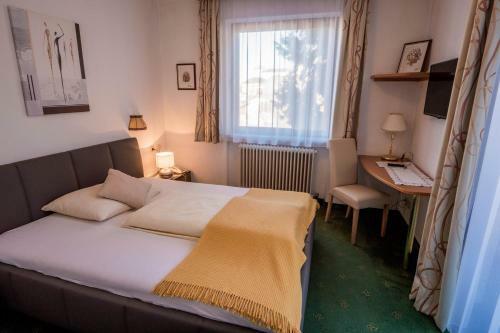 Hostal Hotel-garni Ramsl