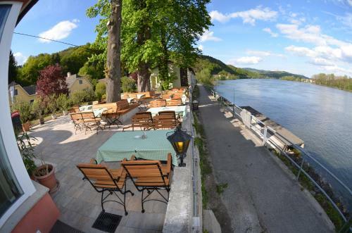 Fischwirtshaus Landmotel "die Donaurast"