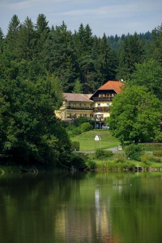 Hostal Pension Appartement Lanzer