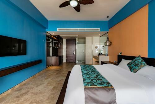 Floral Hotel Lingshui Lanshe Beach Seaview