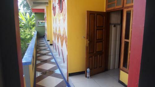 Hotel Oyo 90646 Villa Karsinem Pasuruan