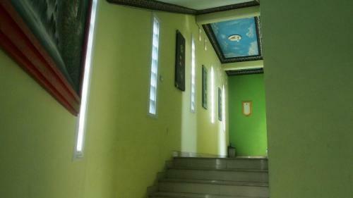 Hotel Oyo 90646 Villa Karsinem Pasuruan