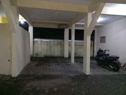 Hotel Oyo 90757 Am'key Villa Tretes 1
