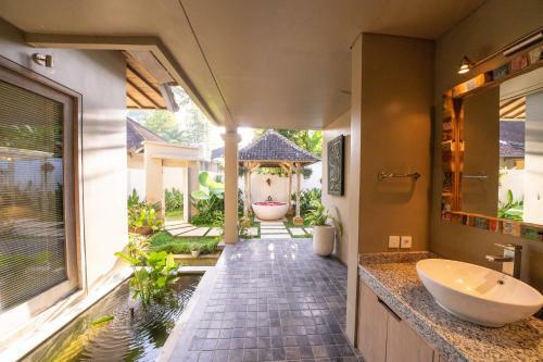 Oasa Puman Villa