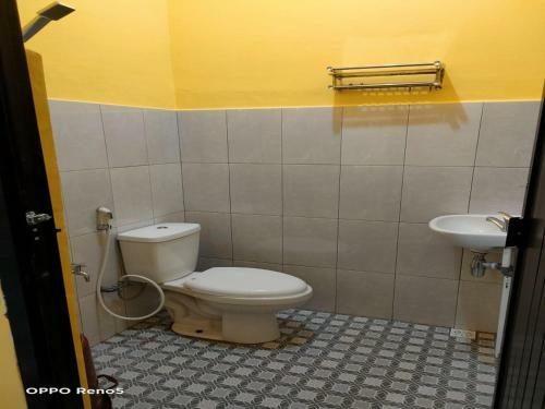 Sanny Guest Kost
